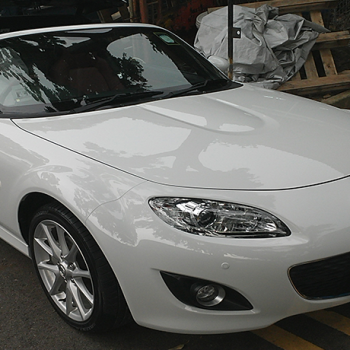 mazda mx5 convertible soft top car spray paint sin heng long motor work car workshop in ang mo kio singapore